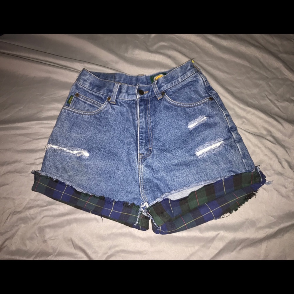vintage distressed jean shorts